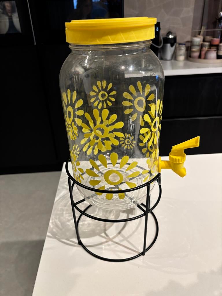 Ranja water tapkan met staander, Ophalen, Gebruikt