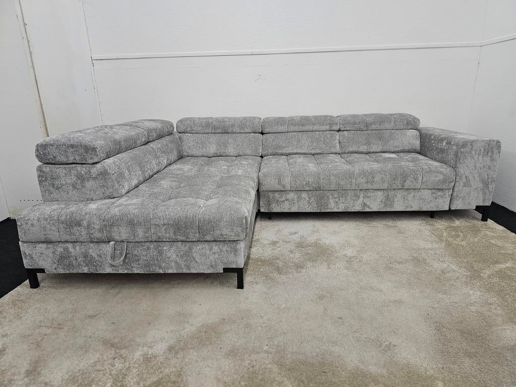 Gloednieuwe luxe hoekbank met slaapfunctie en opslag
