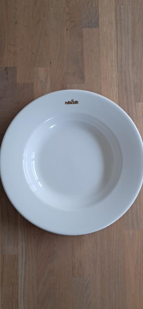 Bord van het oude Parkzicht Restaurant te Rotterdam, Ophalen