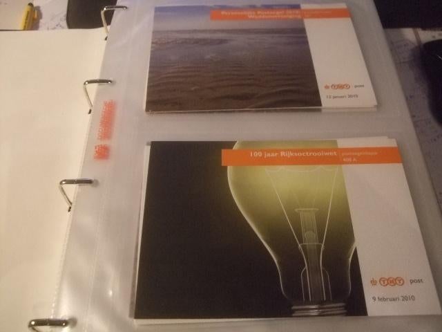 Partij pzm in 4x Davo album van nr 247 t/m 438, Verzenden, Nederland