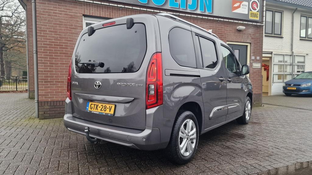 Toyota PROACE CITY Verso 1.2 Turbo Dynamic 5 Pers, Climate c, Auto's, Stof, Gebruikt, 1199 cc, Parkeersensor
