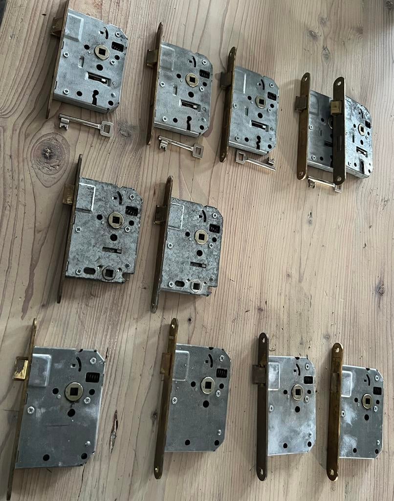 11 Nemef deursloten messingkleur, Ophalen of Verzenden, Gebruikt, Rvs, Slot