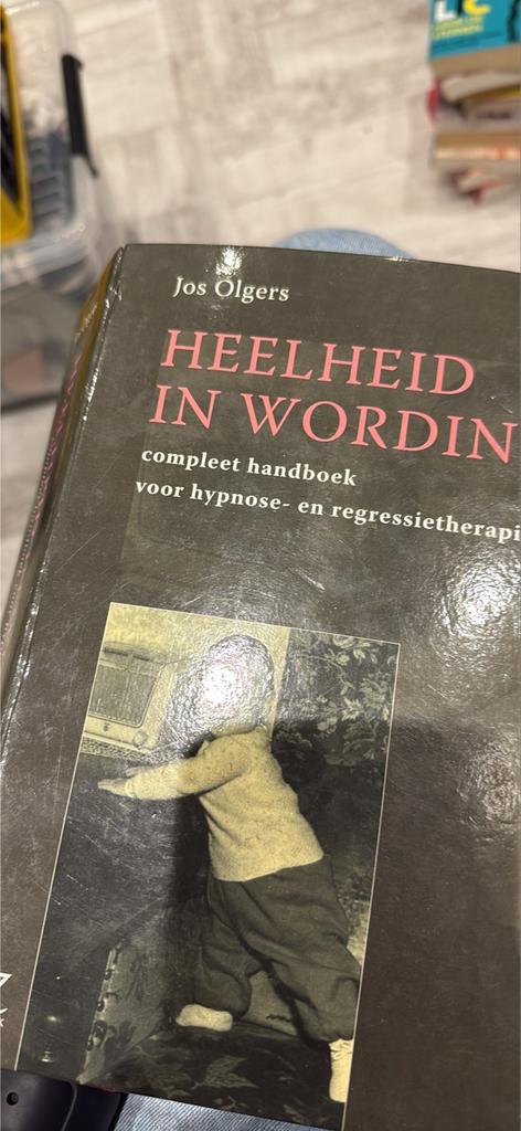 Heelheid in wording - Jos Olgers (hypnose/regressietherapie), Boeken, Ophalen of Verzenden, Gelezen