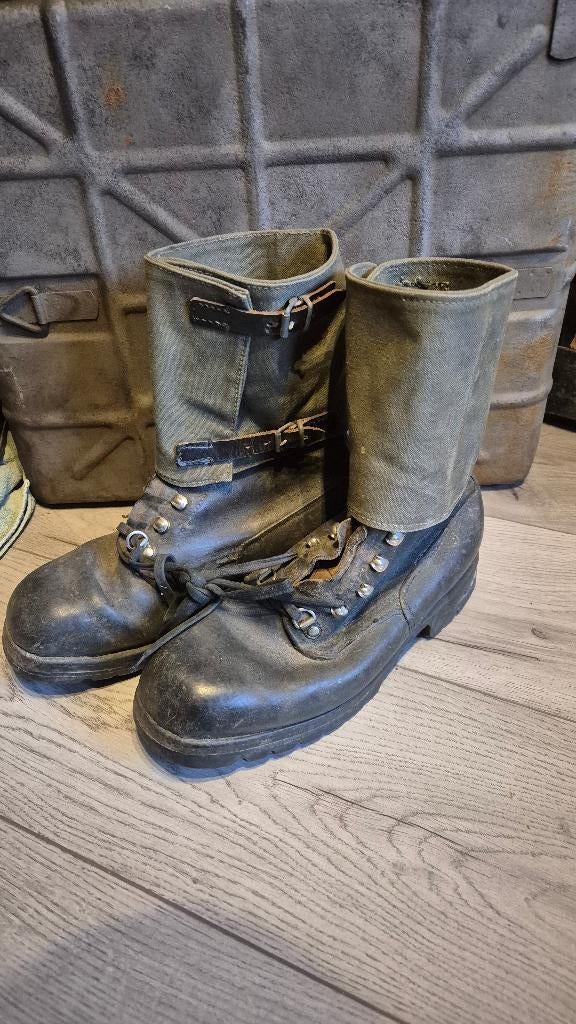 Duits model lage schoenen, Ophalen of Verzenden, Nederland, Kleding of Schoenen