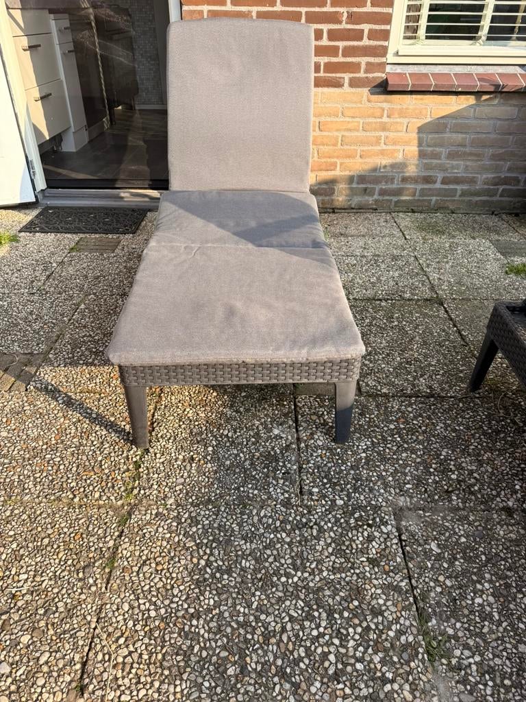 Allibert wicker ligbed, Tuin en Terras, Ligbedden, Ophalen, Zo goed als nieuw, Wicker, Verstelbaar