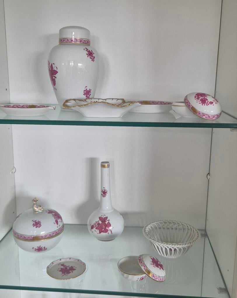 Herend Hongaars porseleinen servies - Handgeschilderd, Antiek en Kunst, Ophalen