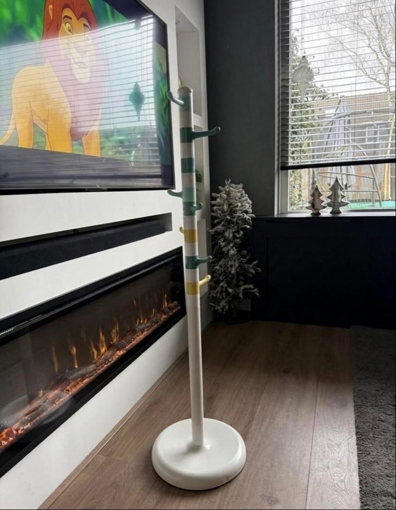 Vintage IKEA Kinderkapstok - Speelse Kleuren, Kunststof, Gebruikt, Ophalen of Verzenden, Minder dan 100 cm