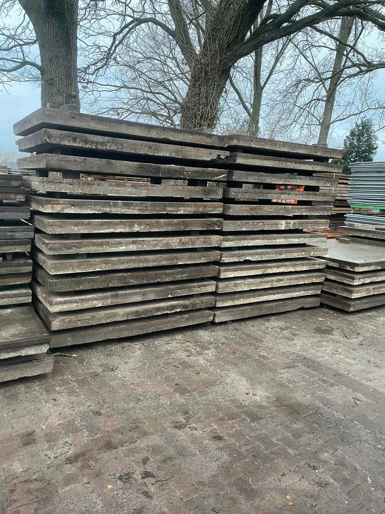 Stelconplaten, Ophalen, Zo goed als nieuw, Palen