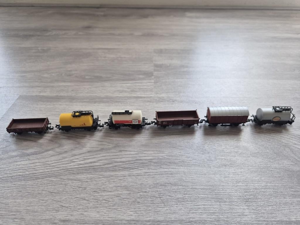 6x goederenwagons–Arnold/Atlas/Fleischmann/Herkat/Minitrix, Gebruikt, Gelijkstroom, Fleischmann, Wagon