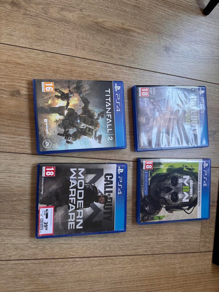 PS4 met spellen, Spelcomputers en Games, Games | Sony PlayStation 4, Ophalen, Gebruikt, Vanaf 18 jaar, Shooter