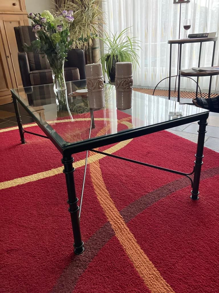 Glazen salontafel met smeedijzeren onderstel, Ophalen, 100 tot 150 cm, 50 tot 100 cm, Zo goed als nieuw
