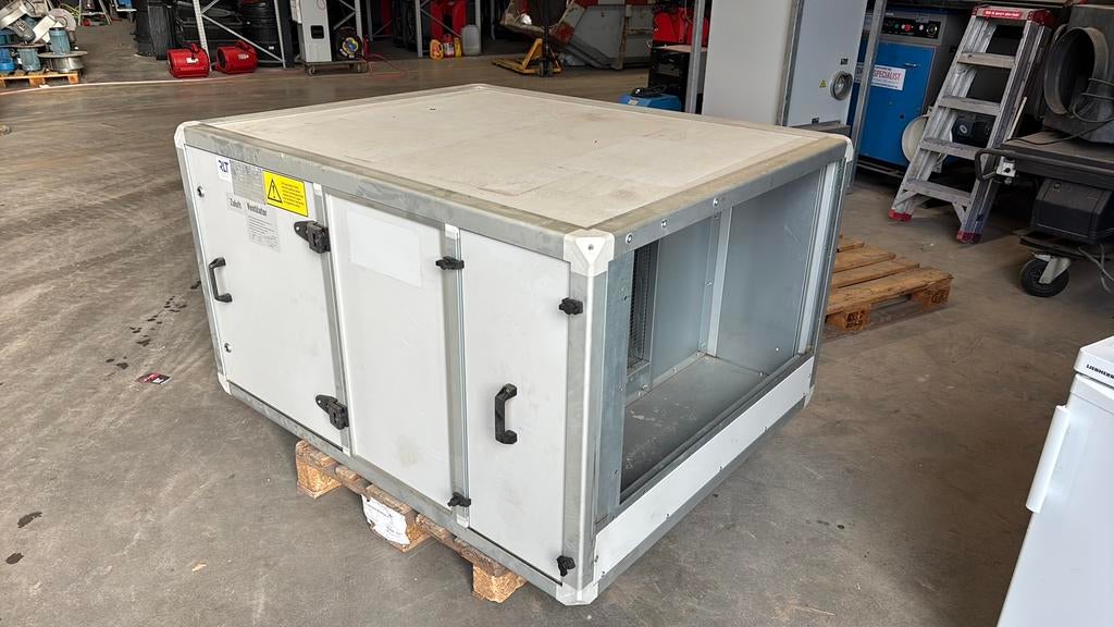 Ventilator kast 5000m3 per uur op, Doe-het-zelf en Verbouw, Ventilatie en Afzuiging, Ophalen of Verzenden, Zo goed als nieuw, Ventilator