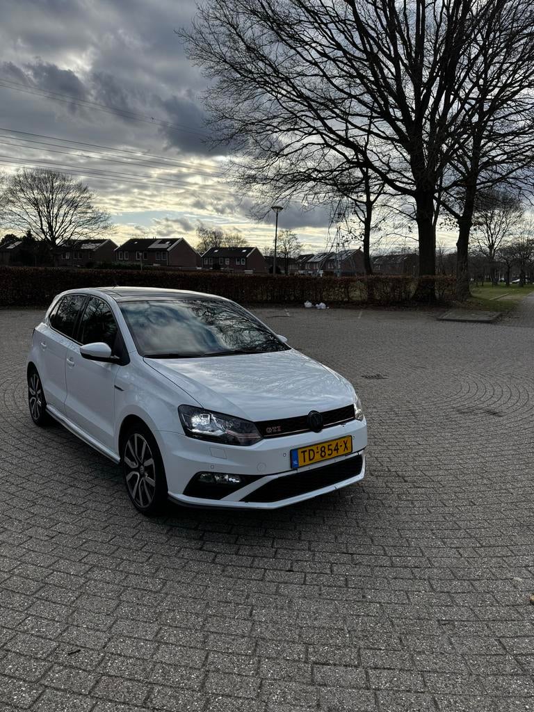 VW Polo 6C 1.8 TSI GTI 2016 goedkoopste online !, Wit, 1180 kg, Particulier, 1100 kg