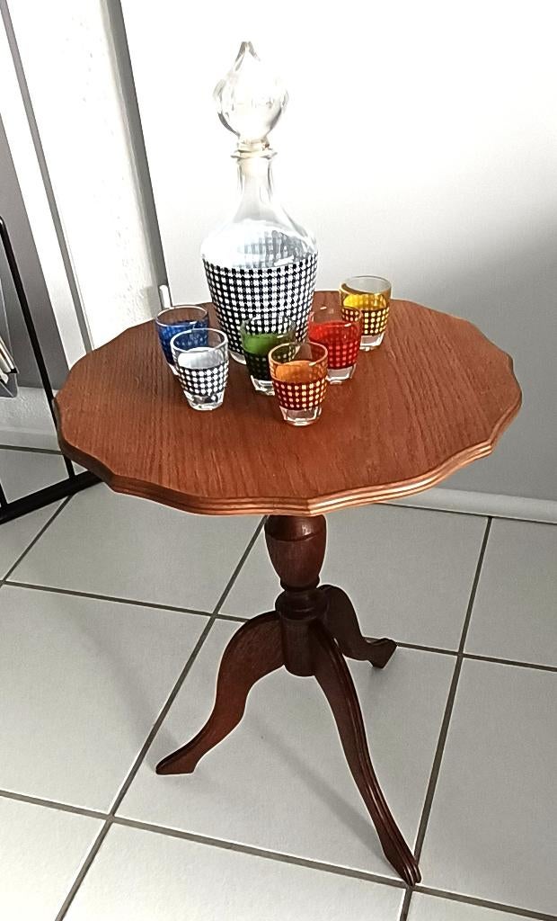 brocante wijntafel -bloementafel, Ophalen