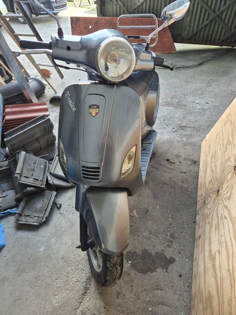 Goede scooter venice, Ophalen of Verzenden, Benzine, Overige merken