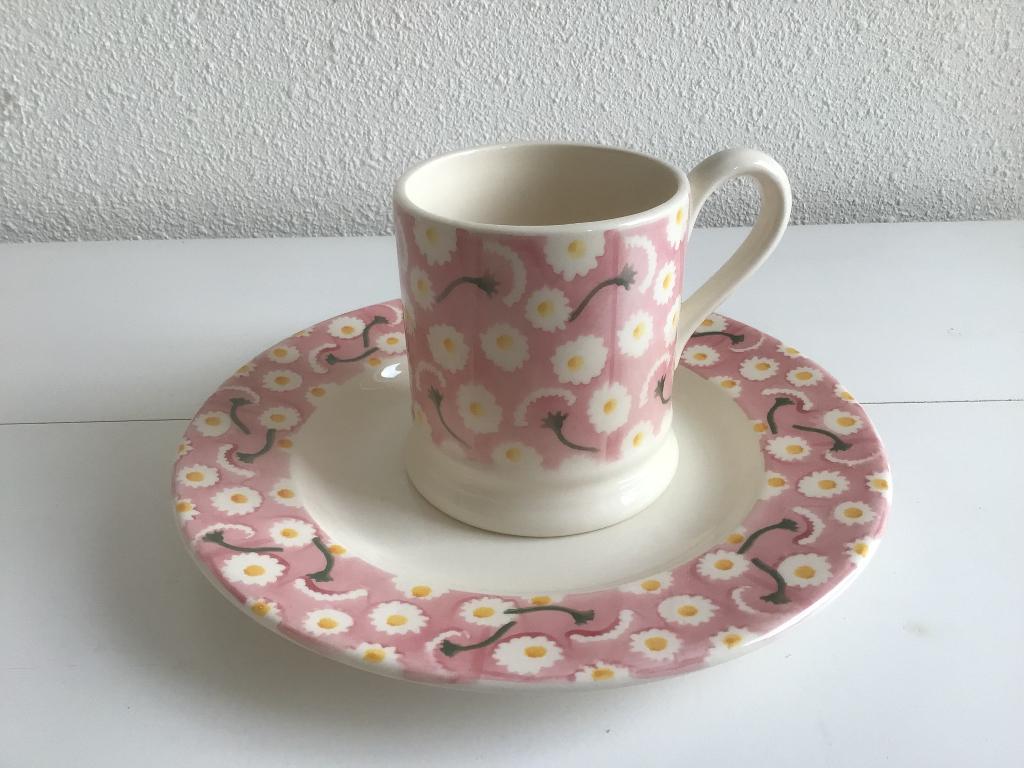 Emma Bridgewater ontbijtbord en 1/2 pint mug, Ophalen of Verzenden, Zo goed als nieuw, Bord(en), Overige stijlen