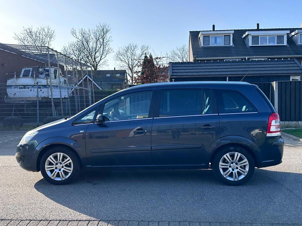 Opel Zafira 1.8 Edition 7 Persoons*Cruise*Clima*Trekhaak*Hal, Voorwielaandrijving, Gebruikt, 4 cilinders, Blauw