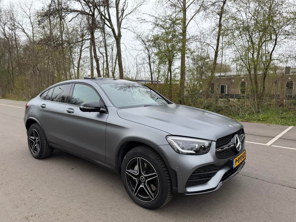 Mercedes-Benz GLC Coupé 300e 320pk 4MATIC 9G-TRONIC 2022, Automaat, 1940 kg, Zwart, 4 cilinders