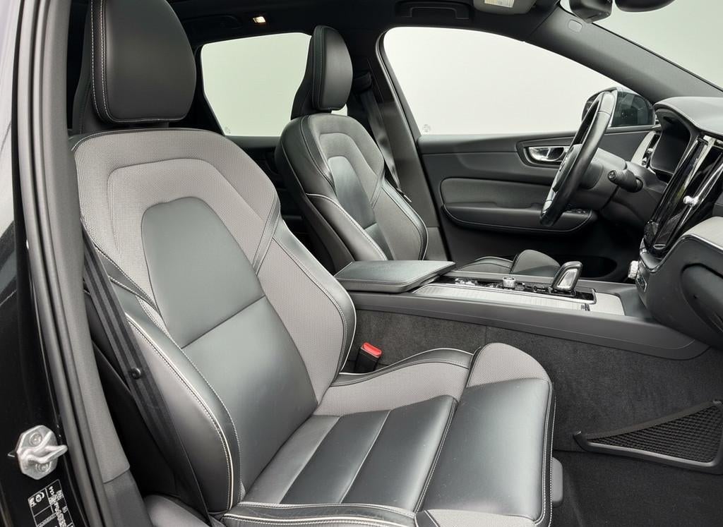 Volvo XC60 Recharge T8 AWD Inscription, 390pk | Vol opties!, Gebruikt, Euro 6, 1969 cc, Zwart
