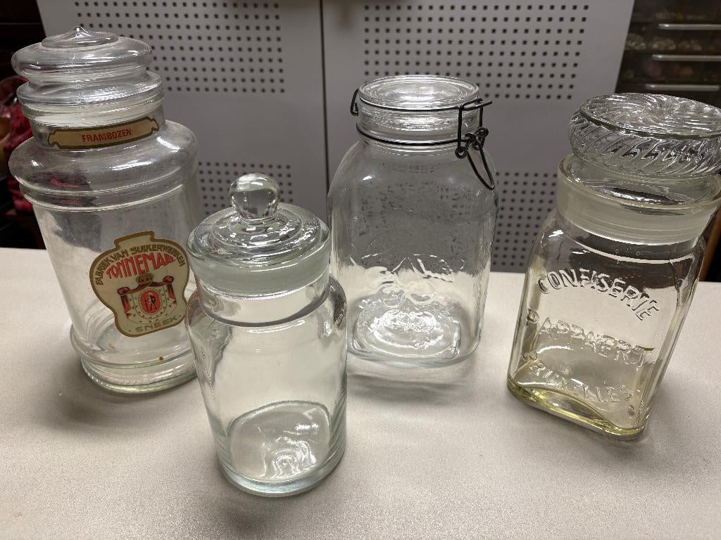 4 glazen snoeppotten, Ophalen of Verzenden