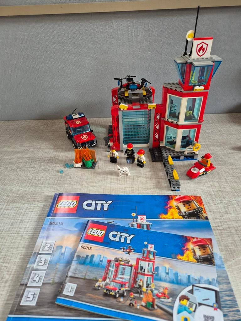 Lego City 60215, Ophalen of Verzenden, Zo goed als nieuw, Complete set, Lego