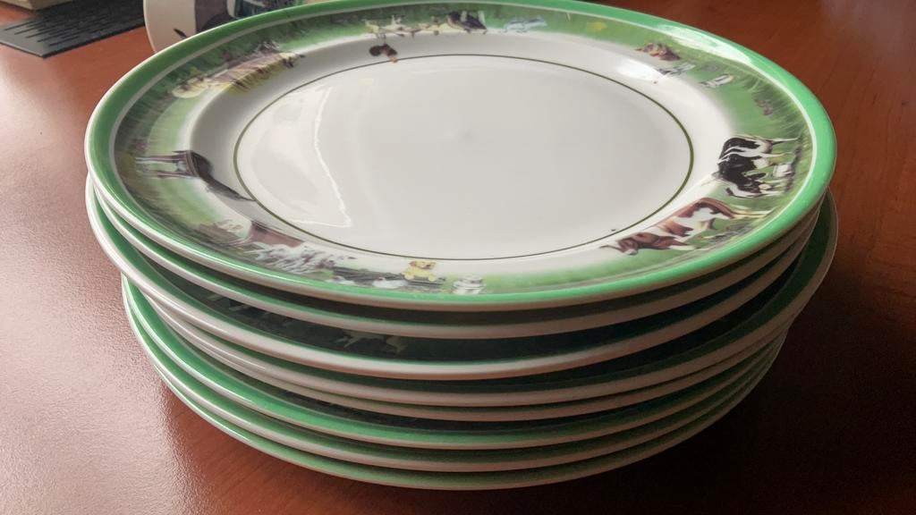 Servies THE FARM / H v.D-L.Dake, Ophalen of Verzenden, Zo goed als nieuw, Porselein, Overige stijlen