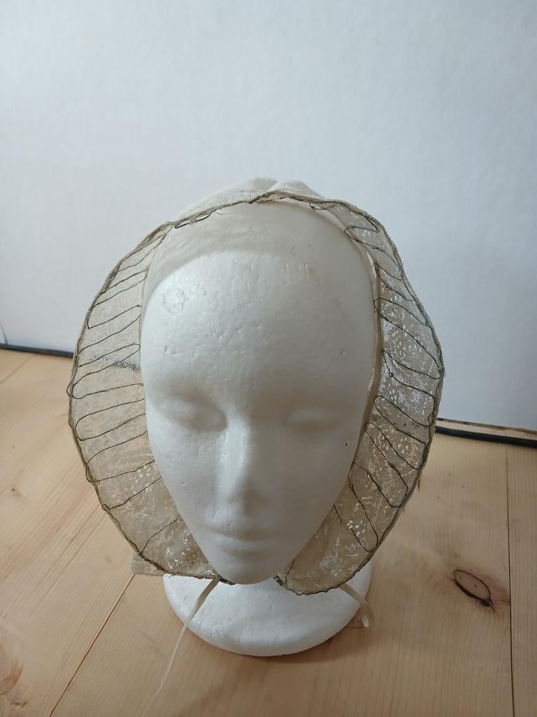 Klederdracht muts Cadzand Zeeland kleding antiek oud streek, Ophalen