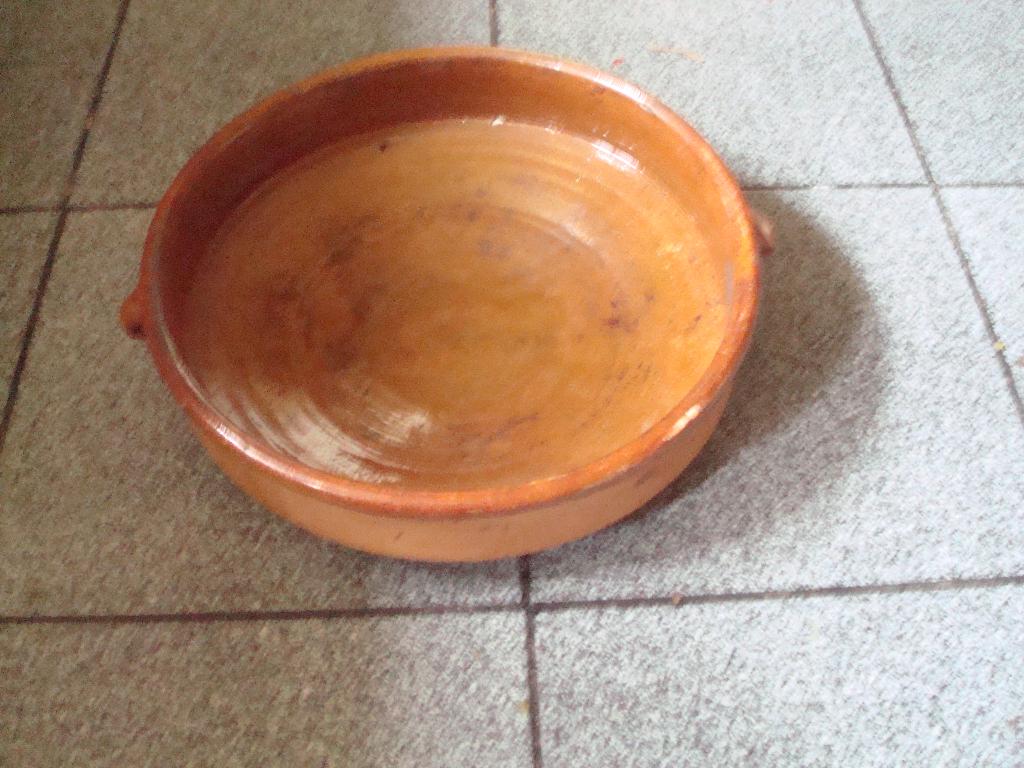 aardewerk olijfschaal met oren, Ophalen of Verzenden