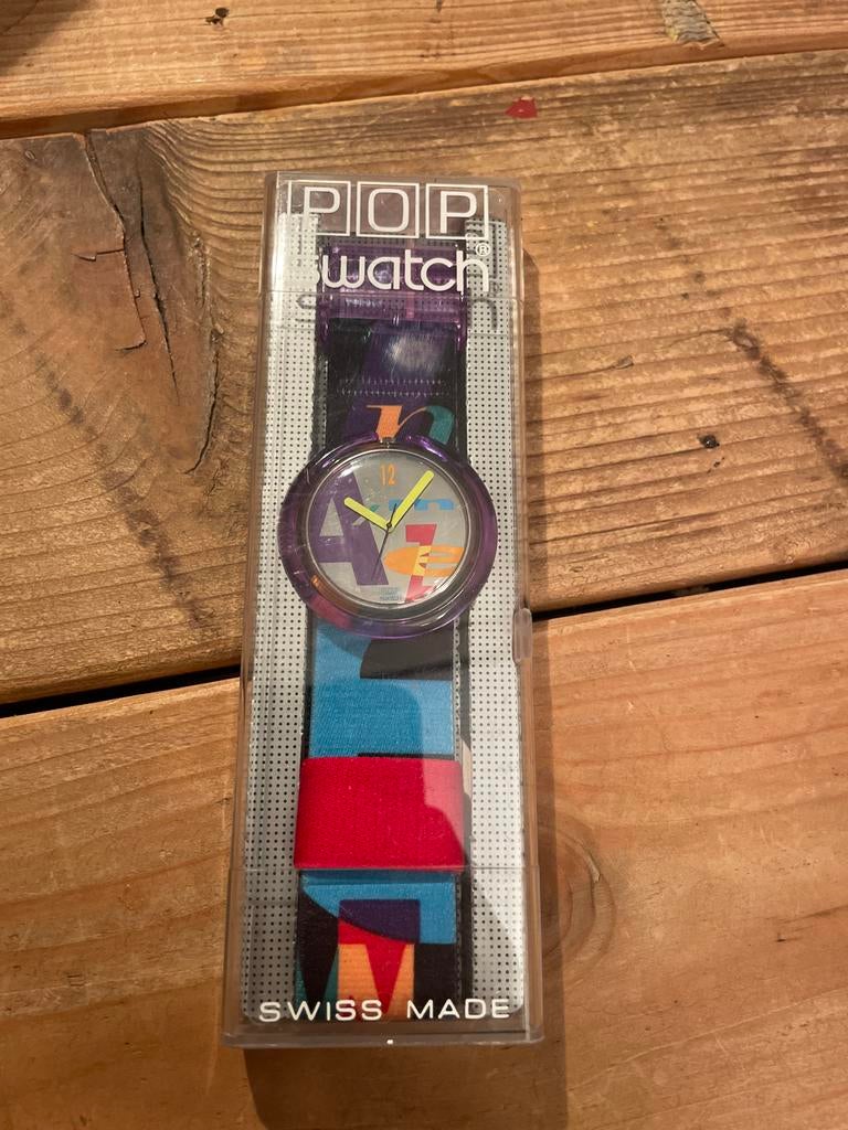 Nieuwe Swatch Pop PWK 141 Letterhead horloge in verpakking, Verzenden