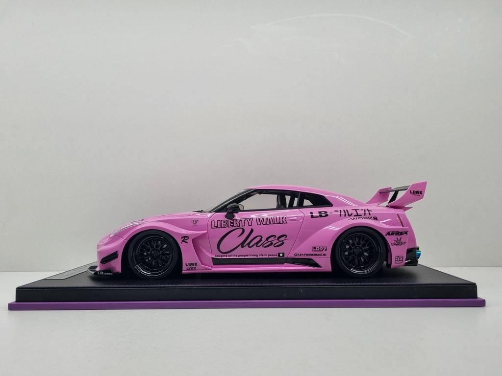1:12
Ivy Merit
Nissan Skyline GTR R35 35GT-RR LB 1/20 1:12 N, Ophalen of Verzenden, Nieuw, 1:9 t/m 1:12, Auto