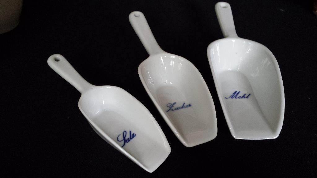 3 SCHEPJES > Duits KERAMIEK < Maatschep: Zout Suiker Meel, Antiek en Kunst, Ophalen of Verzenden