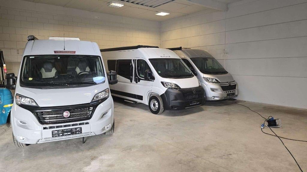 Camper huren km vrij !!  Offgrid campers te huur, Caravans en Kamperen