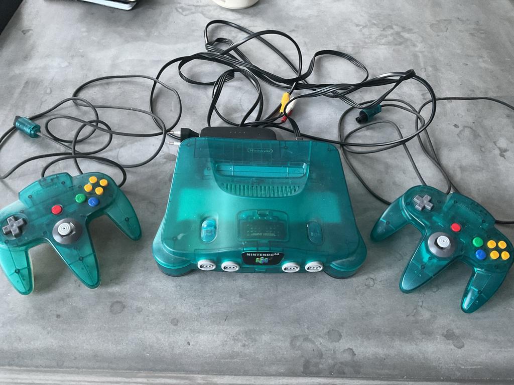 Vintage Nintendo 64 Aqua Blue Limited Edition+ 4 Mario spel, Ophalen of Verzenden, Gebruikt, Met 2 controllers