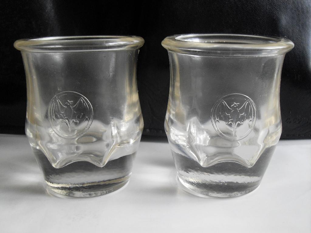 Bacardi Shot Glaasjes Bacardi Rum Shot-Glas, Ophalen of Verzenden, Zo goed als nieuw, Borrel- of Shotglas