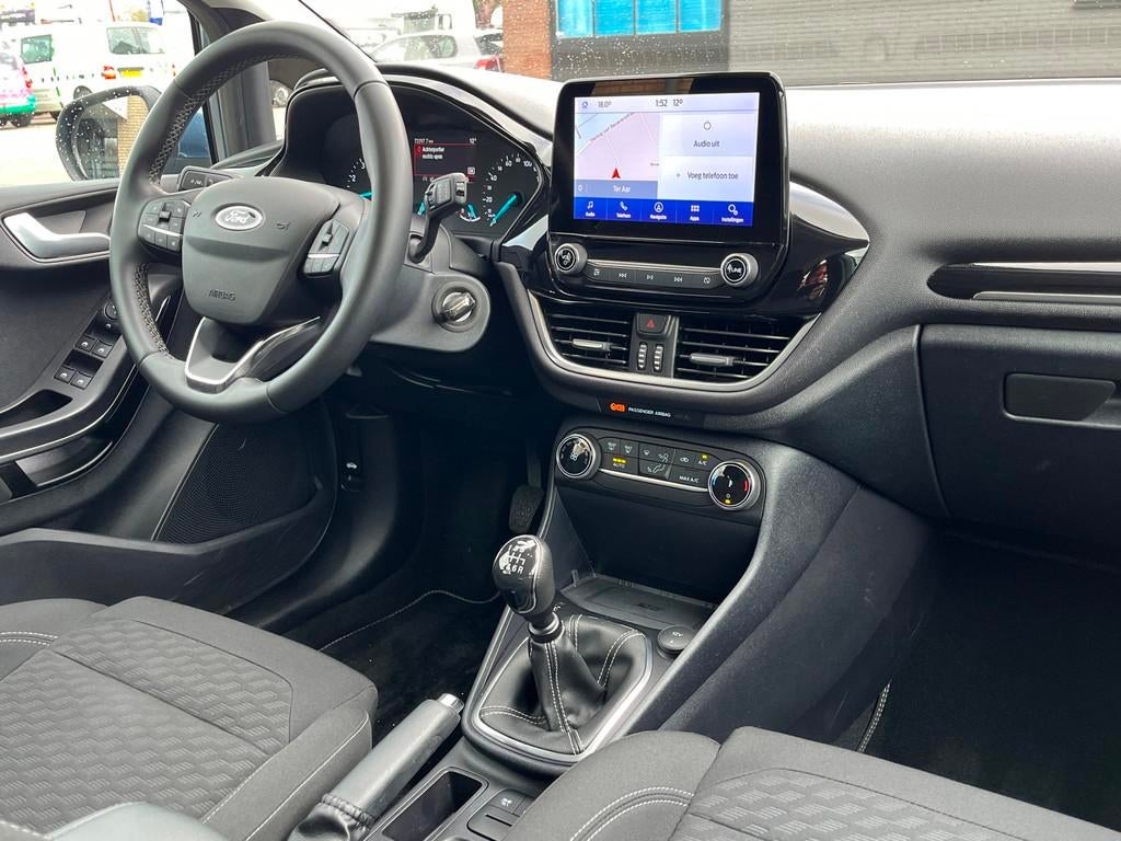 Ford Fiesta 1.0 EcoBoost Hybrid Titanium | Navigatie | Apple, Gebruikt, Euro 6, 1133 kg, Blauw