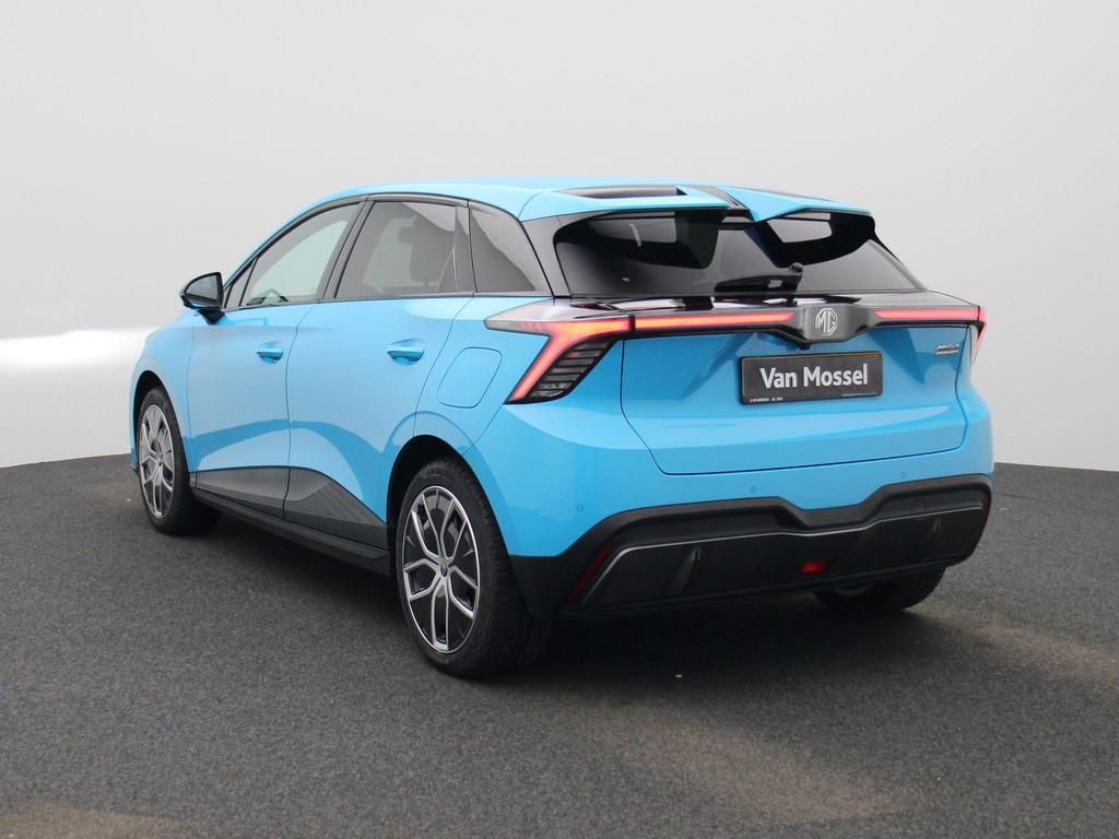 MG MG4 64 kWh Luxury | Parkeer camera | Cruise control, Auto's, MG, Automaat, 12 maanden, Gebruikt, 1675 kg