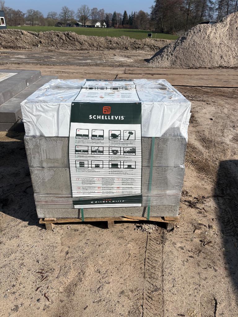 Te koop Schelvis trede 200x200x10000, Tuin en Terras, Tegels en Klinkers, Ophalen, Nieuw, Beton, Overige typen