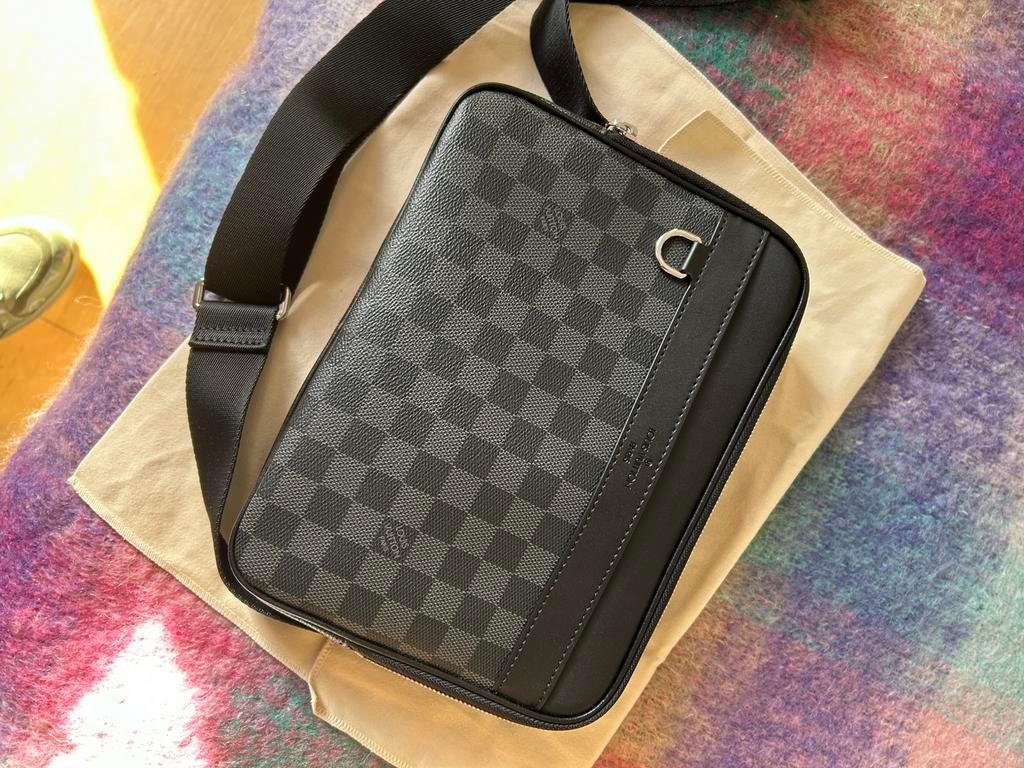 Mooie schoudertas, Sieraden, Tassen en Uiterlijk, Tassen | Schoudertassen, Ophalen of Verzenden, Nieuw, Zwart