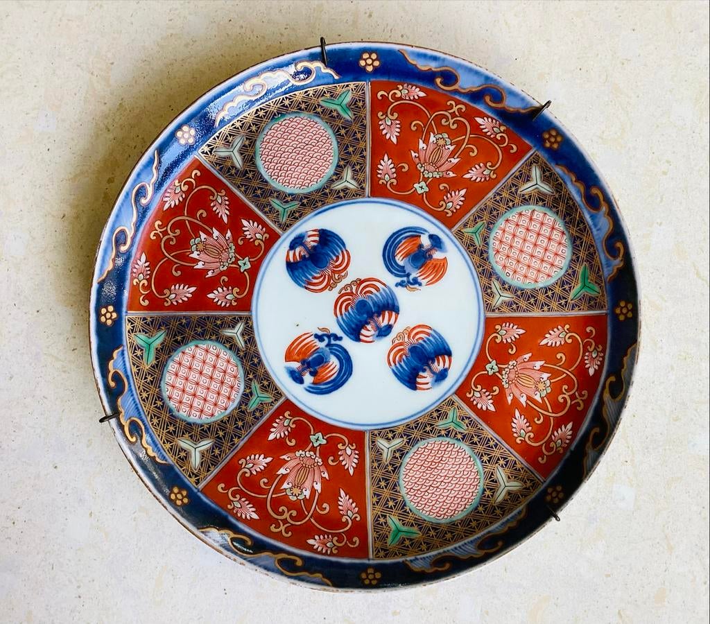 Antiek Japans Imari Wandbord - Handbeschilderd. Plm. 1880., Antiek en Kunst, Ophalen of Verzenden