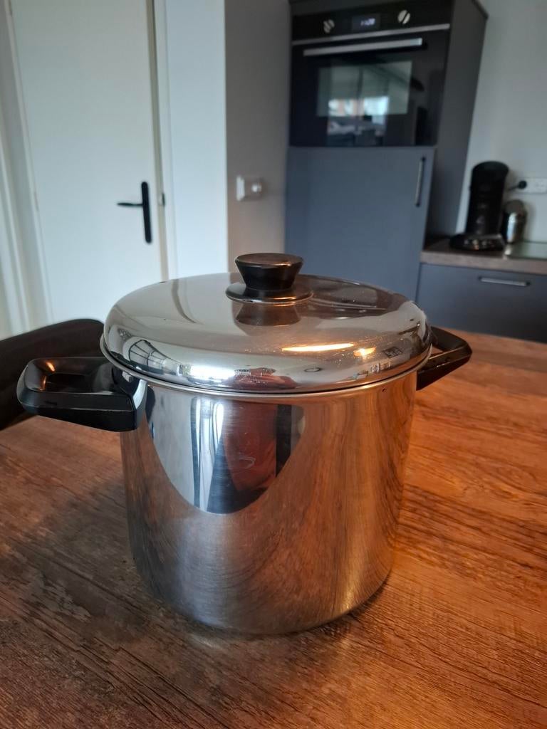 Mooie RVS Soeppan 6,5 Liter - Vaatwasserbestendig, Ophalen of Verzenden, Gebruikt, Rvs, Kookpan of Snelkookpan