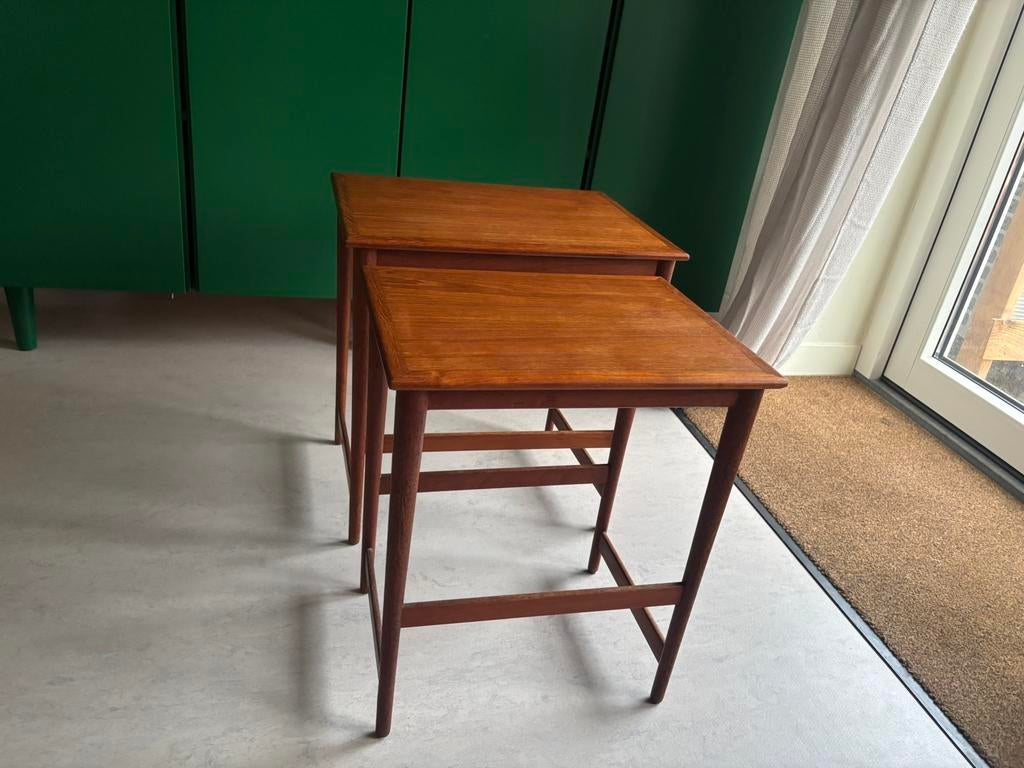 Vintage teak deens design mimiset 60’s-70’s bijzet tafeltjes, Huis en Inrichting, Tafels | Bijzettafels, Zo goed als nieuw, Rechthoekig