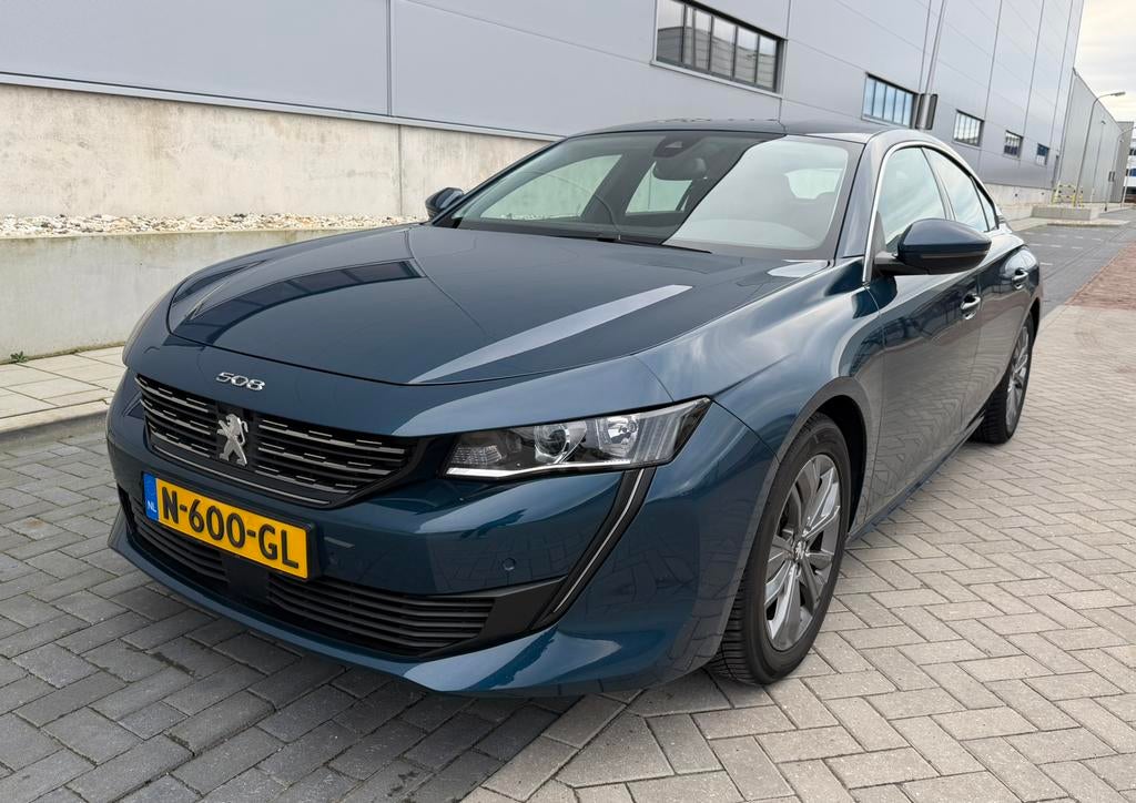 Peugeot 508 1.2 Puretech 130pk S&S Eat8 2021 Blauw, Auto's, Zwart, 1199 cc, Blauw, Origineel Nederlands