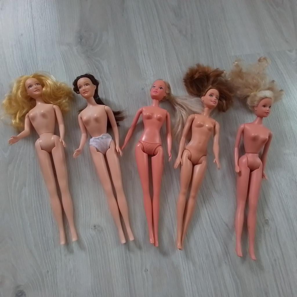 Barby poppen, Ophalen of Verzenden, Zo goed als nieuw, Babypop