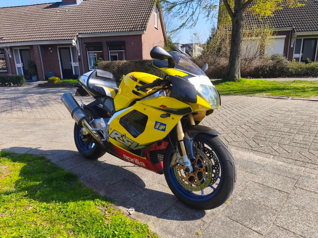 Aprilia RSV Mille R -  PRIJSVERLAGING, Motoren, 2 cilinders, Sportuitlaat, Motorrijbewijs A, Super Sport