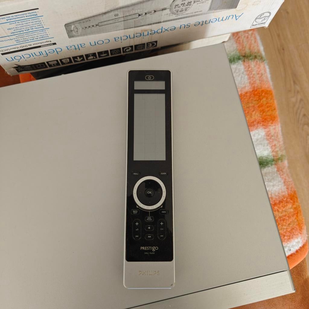 Philips Prestigo 9600 Universele Afstandsbediening, Game console, Universeel, Ophalen of Verzenden, Zo goed als nieuw