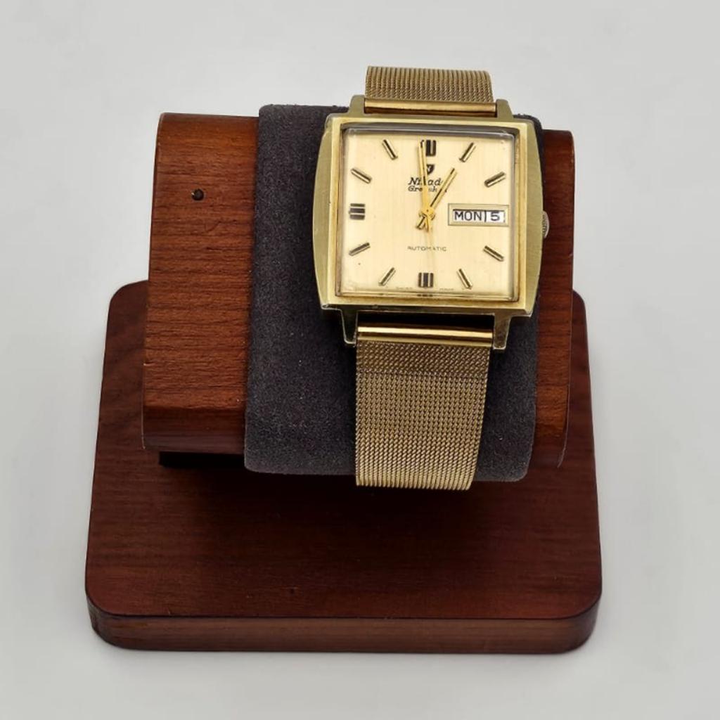 Nivada vintage horloge 17 jewels antimagnetic automatic, Ruilrijk, Zo goed als nieuw, Info@ruilrijk.nl, Neerstraat 60, 6041 KD Roermond