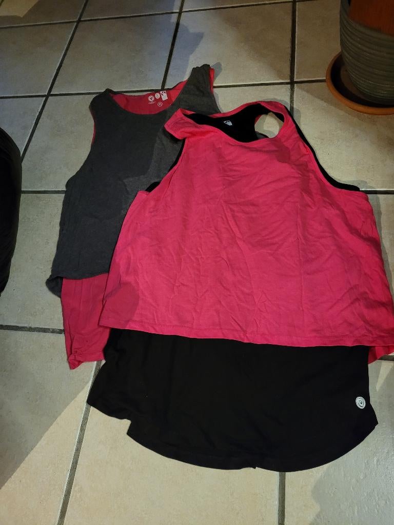 top maat XL 2 x, Kleding | Dames, Tops, Zwart, Maat 46/48 (XL) of groter, Ophalen of Verzenden, Zo goed als nieuw