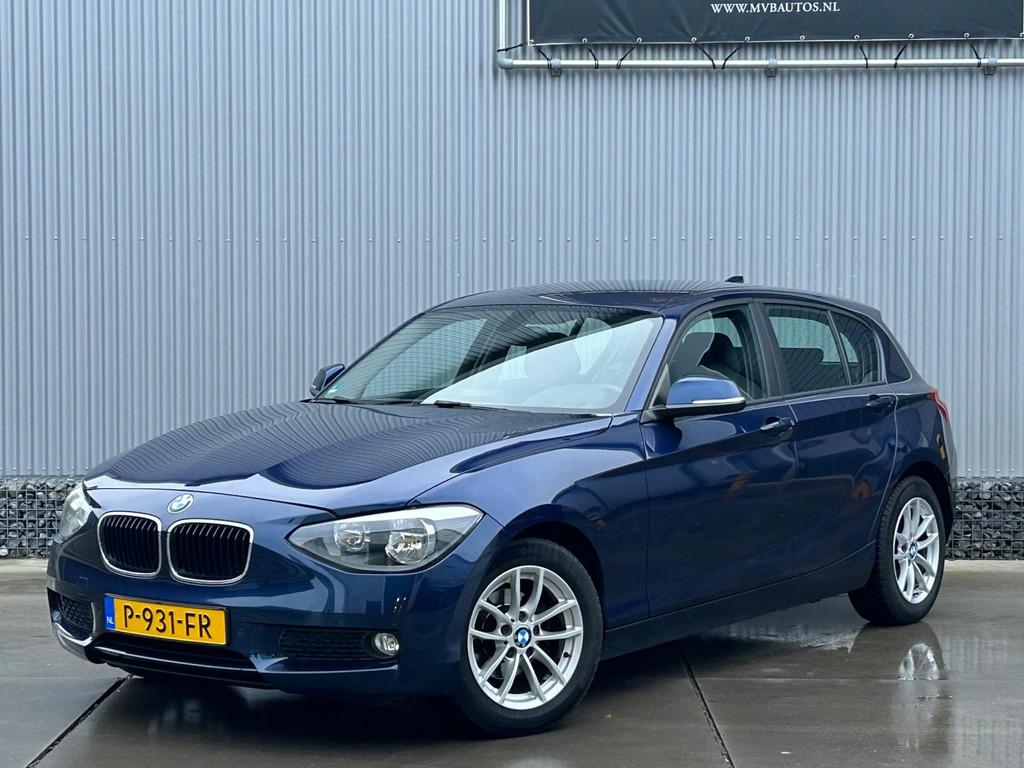 BMW 1-serie 116i High Executive, navi, stoelverwarming, crui, Euro 5, Gebruikt, 4 cilinders, Blauw