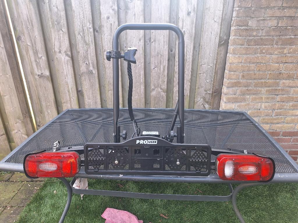 Fietsendrager proUser. Voor 1 Ebike, Ophalen, Zo goed als nieuw, 1 fiets, Trekhaakdrager