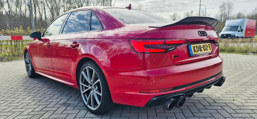✅ AUDI A4 2.0 TFSI 252PK/AUT/VOL. DEALER ONDERHOUDEN/BOMVOL✅, Automaat, 4 cilinders, A4, 1485 kg
